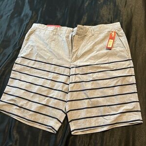 Men's Striped Gray Shorts